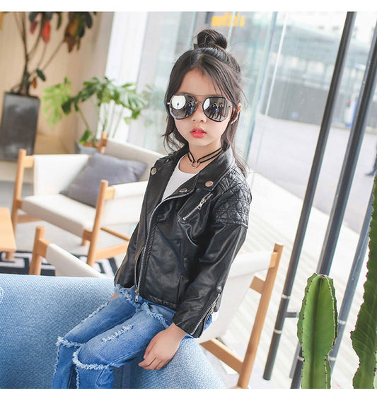 Chaqueta de Cuero para Niños con Diseño de Rombo Acolchado - Image 2