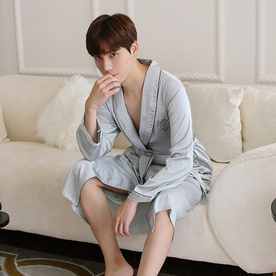 Pijama Hombre Dos Piezas con Bordado Elegante - Image 3