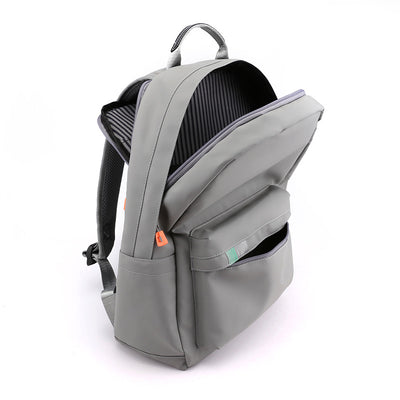 Mochila de Viaje Moderna y Versátil - Image 4