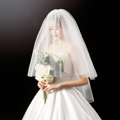 Velo de Novia Corto Dos Capas con Peineta Metálica Blanco - Image 3