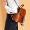 Mochila de Cuero para Mujer - Diseño Casual con Costuras Decorativas