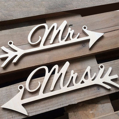 Letrero Decorativo de Madera Mr & Mrs con Flecha - Adorno Rústico para Bodas - Image 12