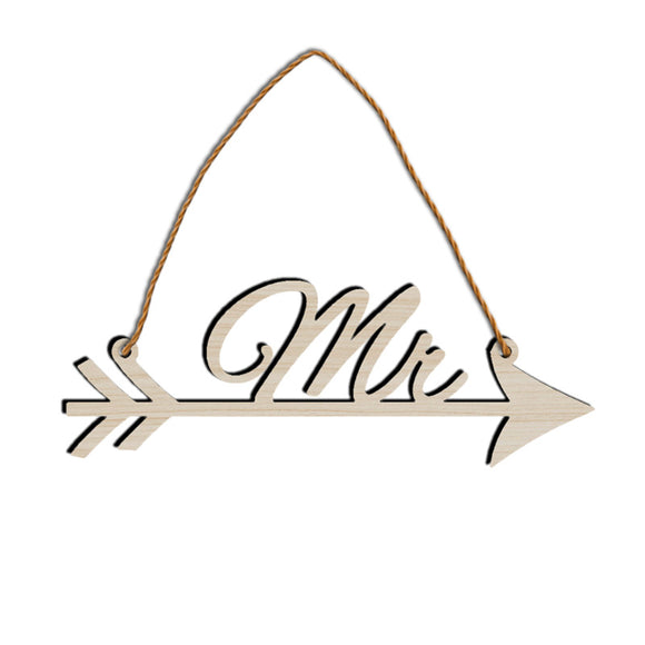 Letrero Decorativo de Madera Mr & Mrs con Flecha - Adorno Rústico para Bodas