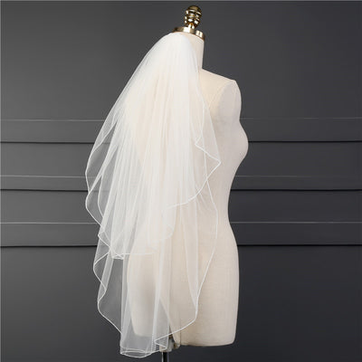 Velo Nupcial Blanco con Peine para el Cabello y Borde Reforzado - Image 3