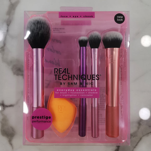 Set de 5 Brochas de Maquillaje Profesional REAL T