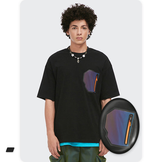 Remera Suelta Hombre con Costuras de Contraste y Detalles Reflectantes - Image 2