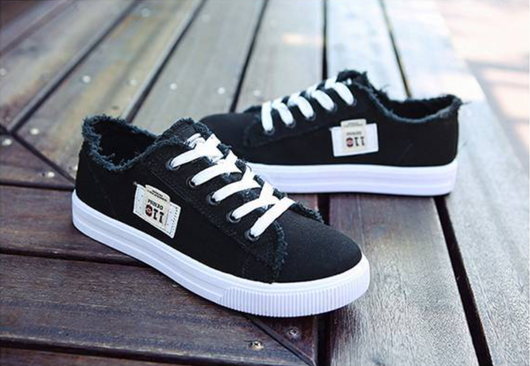 Zapatillas de Lona Blancas para Mujer Estilo Coreano - Cómodas y Versátiles - Image 3