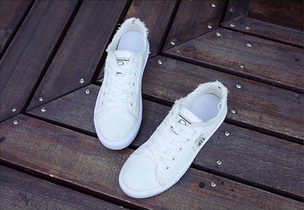 Zapatillas de Lona Blancas para Mujer Estilo Coreano - Cómodas y Versátiles