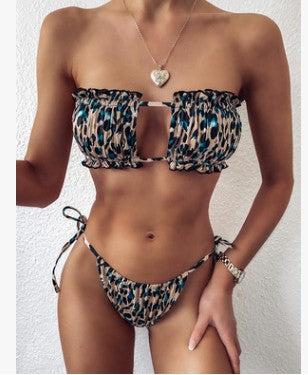 Bikini Sexy con Aberturas y Tanga Gruesa Moda de Playa - Image 4