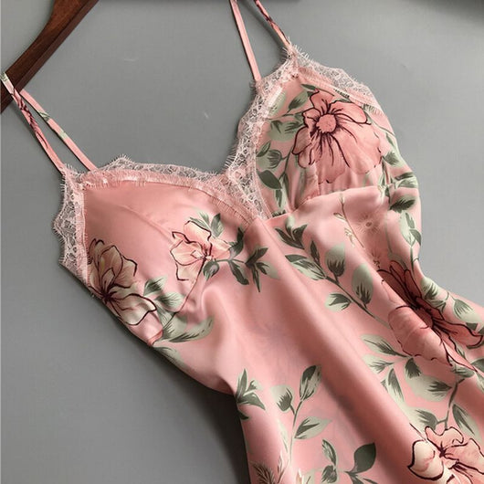Camisón de Seda y Encaje para Dormir - Lencería Elegante para Mujer - Image 15