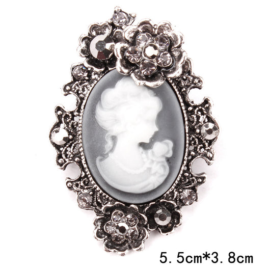 Broche Retro Palace Vintage - Pin de Moda Europea Antibrillo para Cuello y Bolero - Image 33