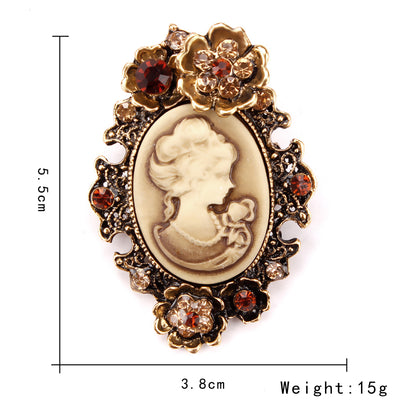 Broche Retro Palace Vintage - Pin de Moda Europea Antibrillo para Cuello y Bolero - Image 49