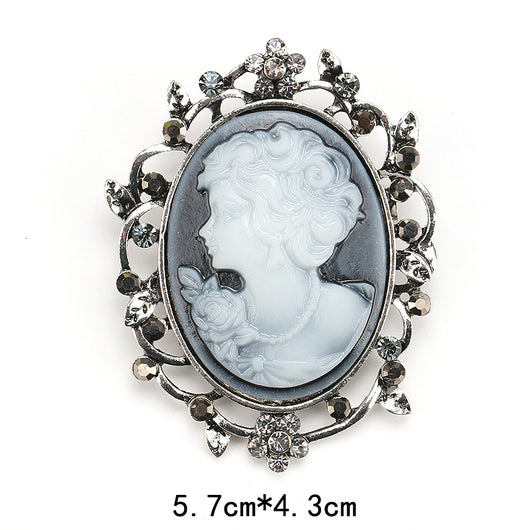 Broche Retro Palace Vintage - Pin de Moda Europea Antibrillo para Cuello y Bolero - Image 24