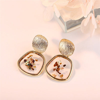 Aretes Geométricos Irregulares con Concha Marina Retro - Image 9