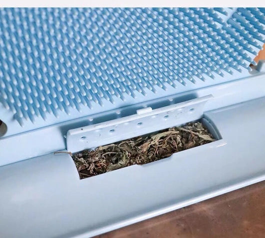 Cepillo Masajeador Autoaseo para Gatos con Catnip - Rascador de Pared - Image 8