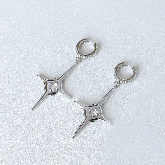Pendientes de Cruz con Brillantes, Diseño Sencillo y Elegante