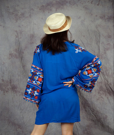 Blusa Vestido con Mangas Acampanadas y Detalles Bordados - Image 6