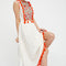 Vestido Bohemio sin Mangas con Bordado Floral y Flecos