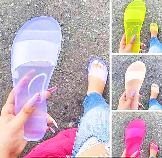 Sandalias y Pantuflas de Cristal Transparente con Tacón Plano - Image 3
