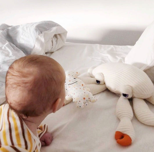 Almohada de Cangrejo Peludo Súper Suave - Juguete y Decoración Infantil - Image 5