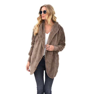 Chaqueta Plush con Capucha Estilo Europeo para Otoño e Invierno - Image 9