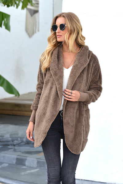 Chaqueta Plush con Capucha Estilo Europeo para Otoño e Invierno - Image 5