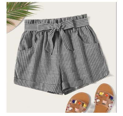 Shorts Urbanos Anchos de Verano con Cinturón a Rayas