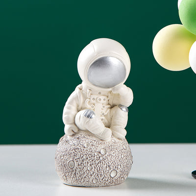 Miniatura de Astronauta Espacial - Adorno Decorativo de Colección - Image 12