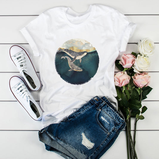 Playera Mujer Estampado Girasol y Cámara Manga Corta Cuello Redondo