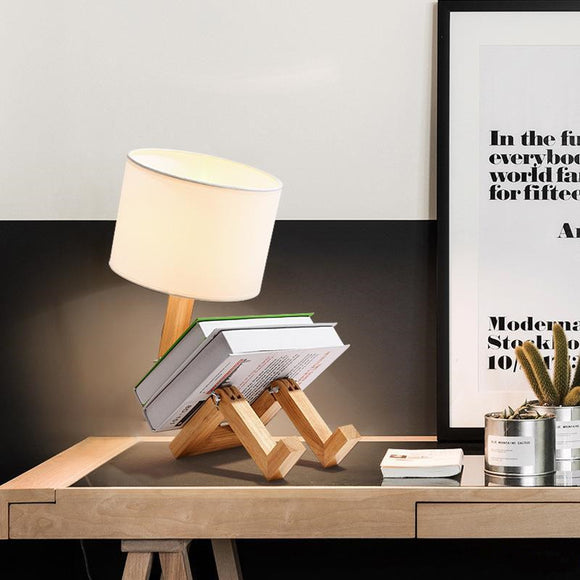 Lámpara de Mesa Nórdica de Madera y Tela – Diseño Moderno Minimalista