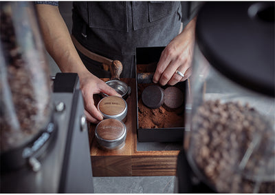 Contenedor de Residuos de Café en Madera Maciza con Asa - Image 11