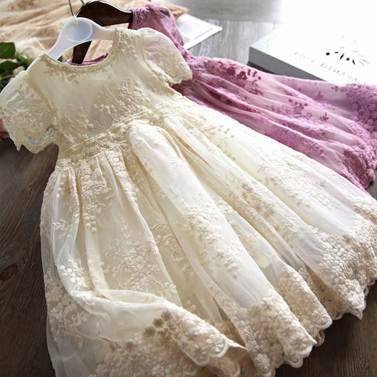 Vestido Casual de Malla Bordada con Forma de Hoja de Loto Manga Corta - Image 3