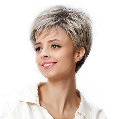 Peluca Corta Volumen Micro para Mujeres Maduras - Cobertura Natural - Image 2