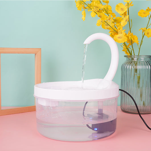 Fuente Automática para Gatos con Alimentador USB