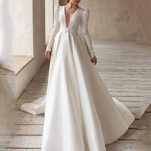 Vestido Largo Blanco de Satén con Elegancia Francesa - Image 12