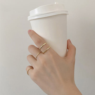 Set de 8 Anillos Minimalistas para Mujer - Diseño Trendy y Versátil - Image 4