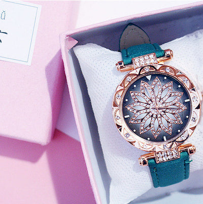 Reloj Elegante para Mujer con Diamantes, Resistente al Agua - Image 20