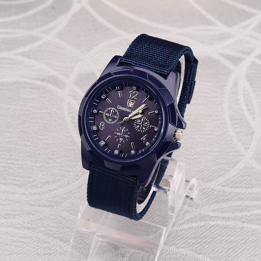 Reloj Deportivo Casual para Hombre con Correa de Nylon y Tres Esferas - Image 6