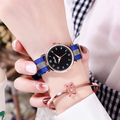 Reloj Casual para Mujer con Cielo Estrellado Luminoso y Correa Arcoíris - Image 22