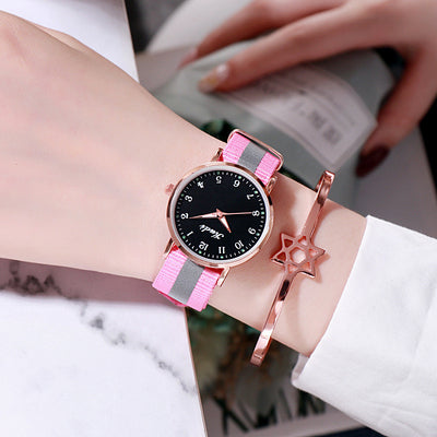 Reloj Casual para Mujer con Cielo Estrellado Luminoso y Correa Arcoíris - Image 11