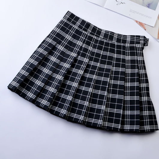 Falda Corta a Cuadros Adelgazante para Mujer - Image 15