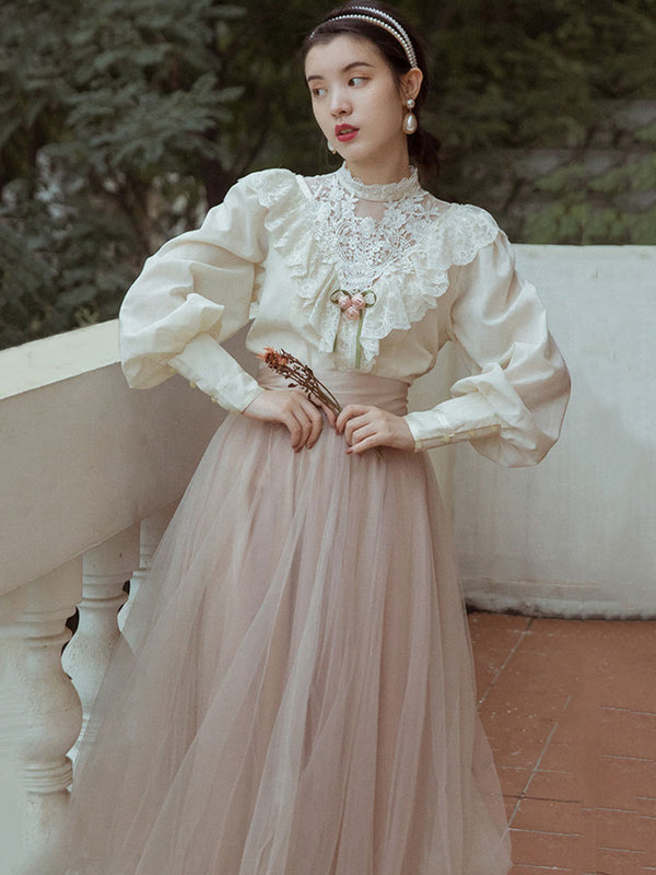 Vestido Retro Palacio con Blusa de Encaje Vintage