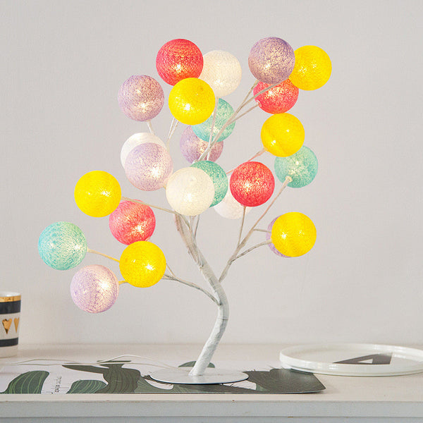 Lámpara de Mesa Decorativa con Bolas de Algodón - USB y Batería