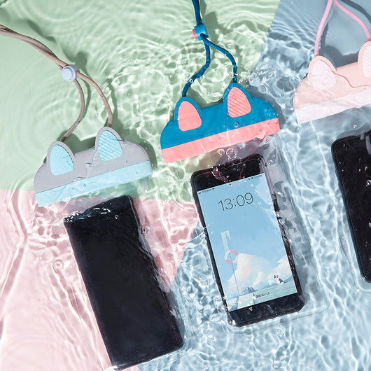 Funda Impermeable para Celular con Protección Submarina - Image 3
