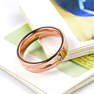 Anillo de Tungsteno Chapado en Oro Rosa con Circonitas - Joyería de Acero Quirúrgico Premium - Image 10