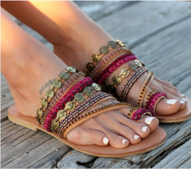 Sandalias Étnicas de Metal con Base Plana para Mujer - Image 7