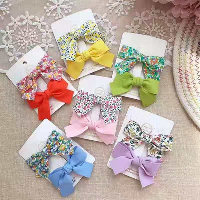 Clip de Lazo Floral para Niñas con Diseño de Flequillo