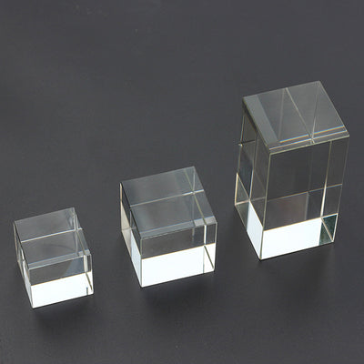 Cubo de Cristal Transparente para Exhibición de Artesanías - Image 7