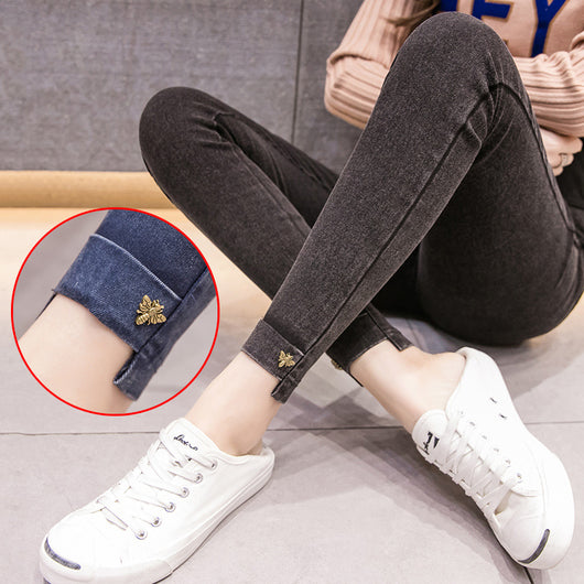 Pantalones de Maternidad Elásticos con Ajuste Perfecto - Image 5