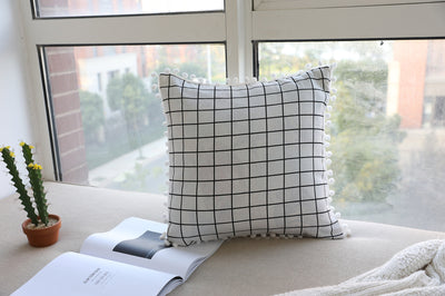 Almohada de Cintura con Diseño Geométrico en Algodón y Lino - Image 3